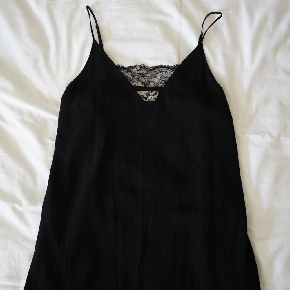 Aritzia Wilfred black slip dress XS